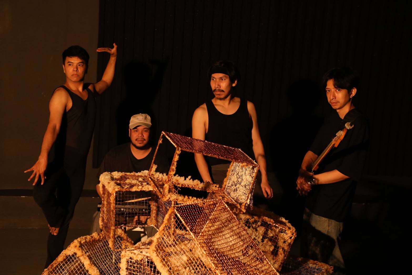 Kluea Samut’ ปรากฏการณ์ศิลปะเคลื่อนไหวมีลมหายใจสุดล้ำ ที่ Jim Thompson Art Center
